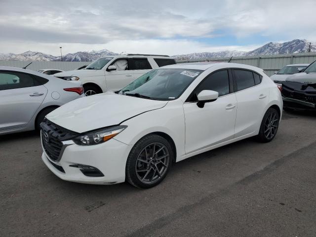 2017 MAZDA 3