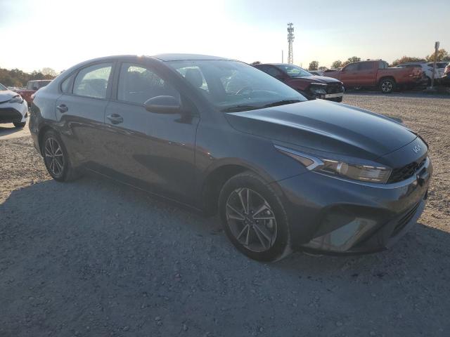 VIN 3KPF24AD4PE618582 2023 KIA Forte, LX no.4