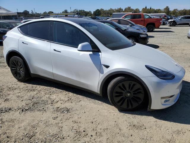 VIN 5YJYGDEE4MF114374 2021 Tesla MODEL Y no.4