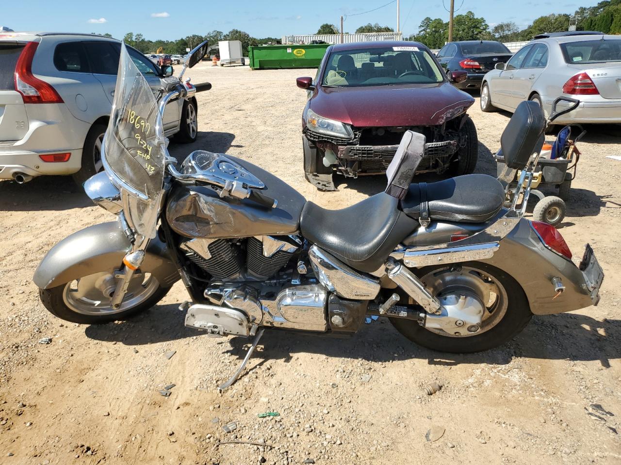 Lot #3048607865 2007 HONDA VTX1300 R