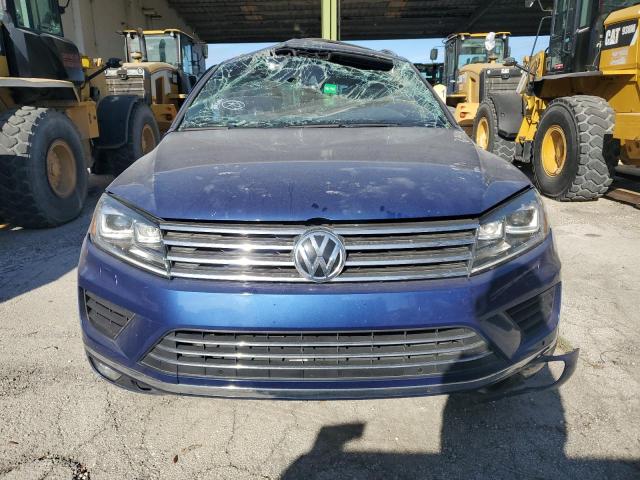 2017 VOLKSWAGEN TOUAREG WO WVGRF7BP8HD006590