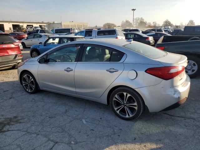 VIN KNAFZ4A80E5070682 2014 KIA Forte, EX no.2