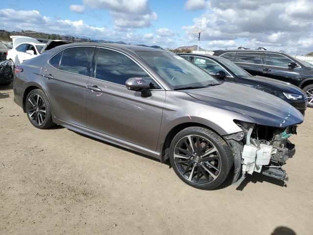 Vin: 4t1b61hk6ju107031, lot: 77707544, toyota camry xse 20184