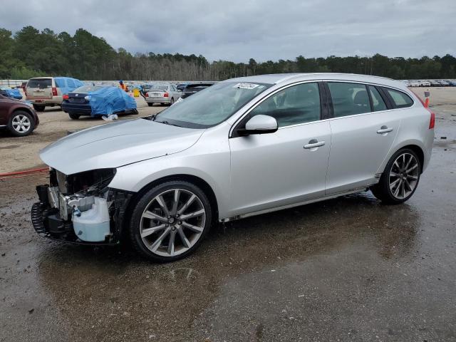 2015 VOLVO V60 PREMIE #2907658622