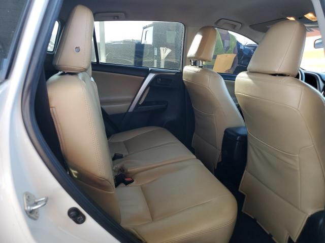 2018 TOYOTA RAV4 LE - JTMZFREV6JJ188727
