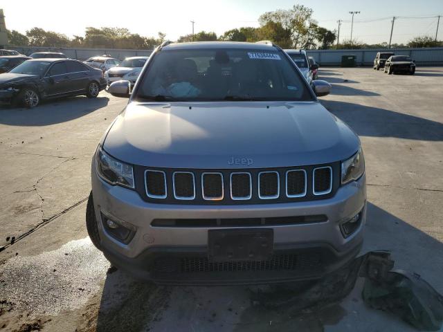 VIN 3C4NJCBB4JT487081 2018 JEEP COMPASS no.5