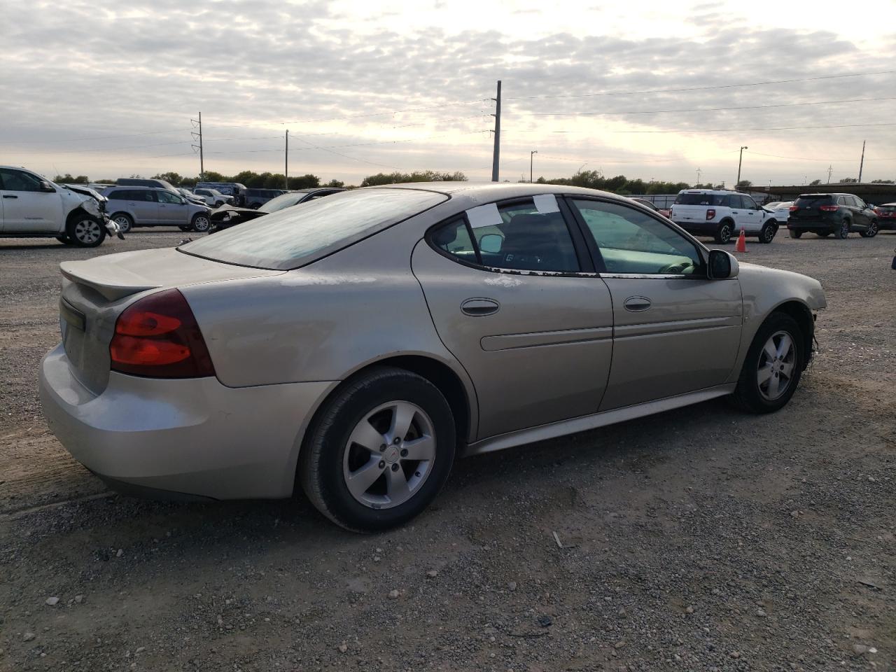 Lot #2953145730 2008 PONTIAC GRAND PRIX