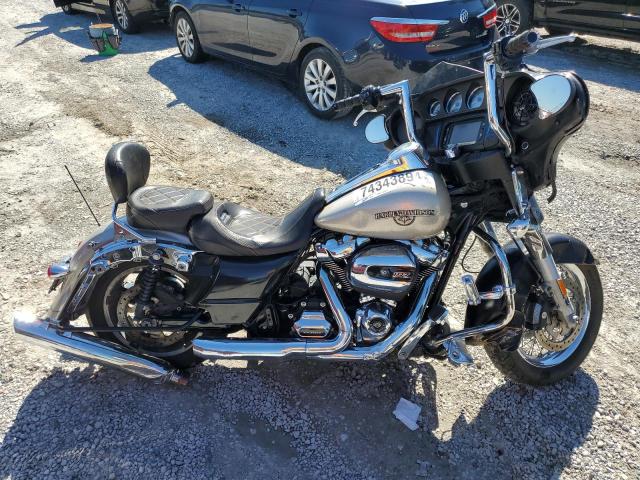 2018 HARLEY-DAVIDSON FLHX STREE #3026040964