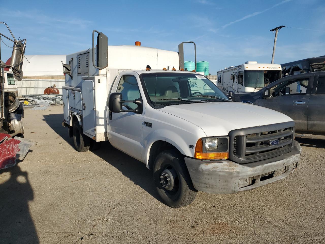 Lot #2976734757 1999 FORD F350 SUPER