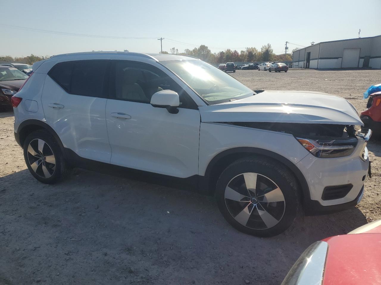 Lot #2979341589 2020 VOLVO XC40 T5 MO