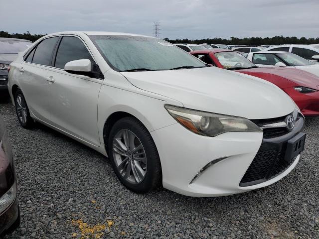 VIN 4T1BF1FKXFU045949 2015 Toyota Camry, LE no.4