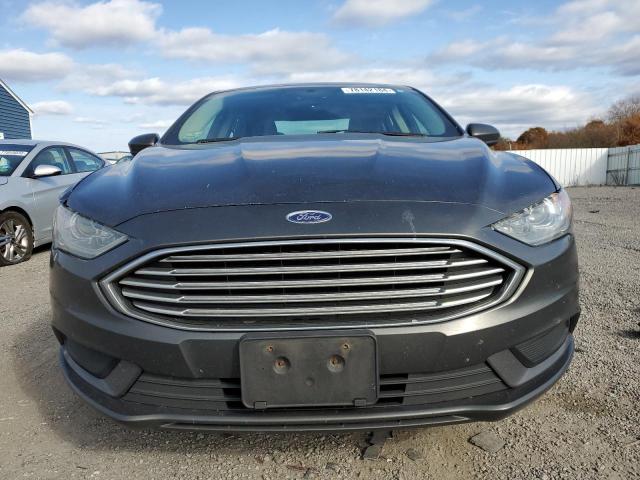 VIN 3FA6P0H7XHR197557 2017 Ford Fusion, SE no.5