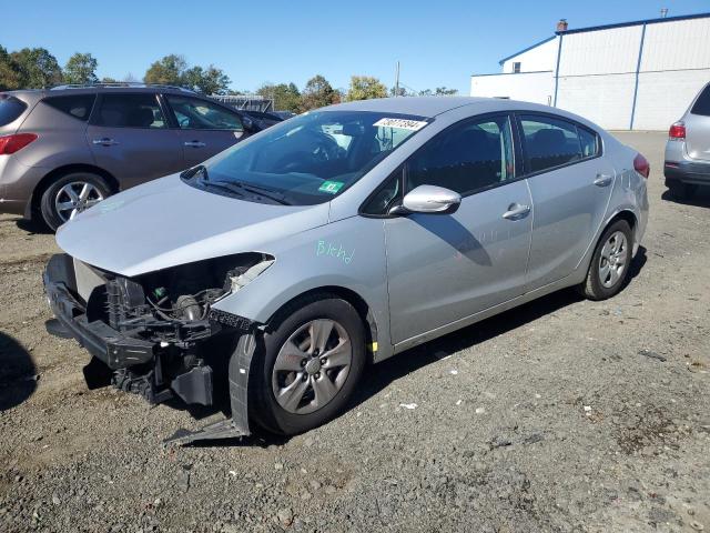 2016 KIA FORTE LX - KNAFX4A60G5538935