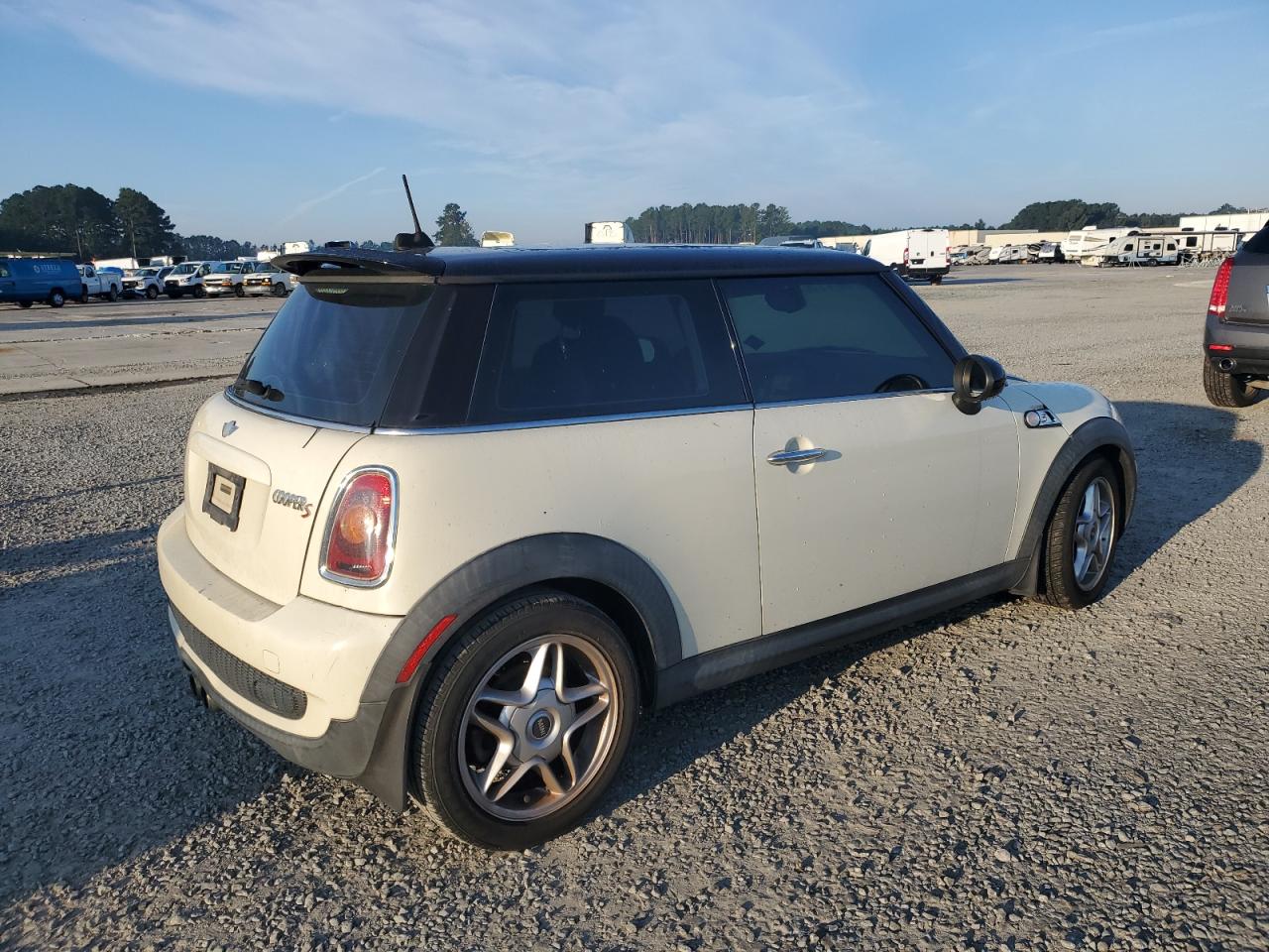 Lot #2945642262 2008 MINI COOPER S