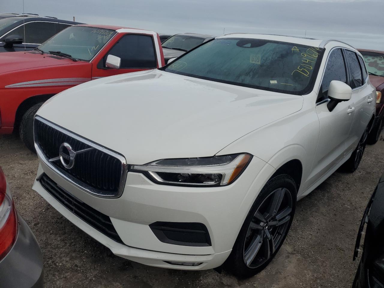 Volvo XC60 2021 Momentum