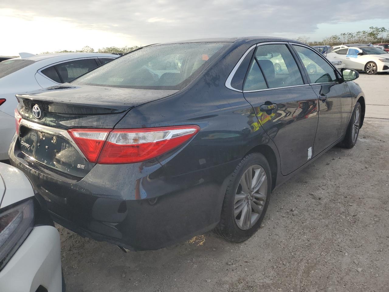 Lot #2979336926 2017 TOYOTA CAMRY LE