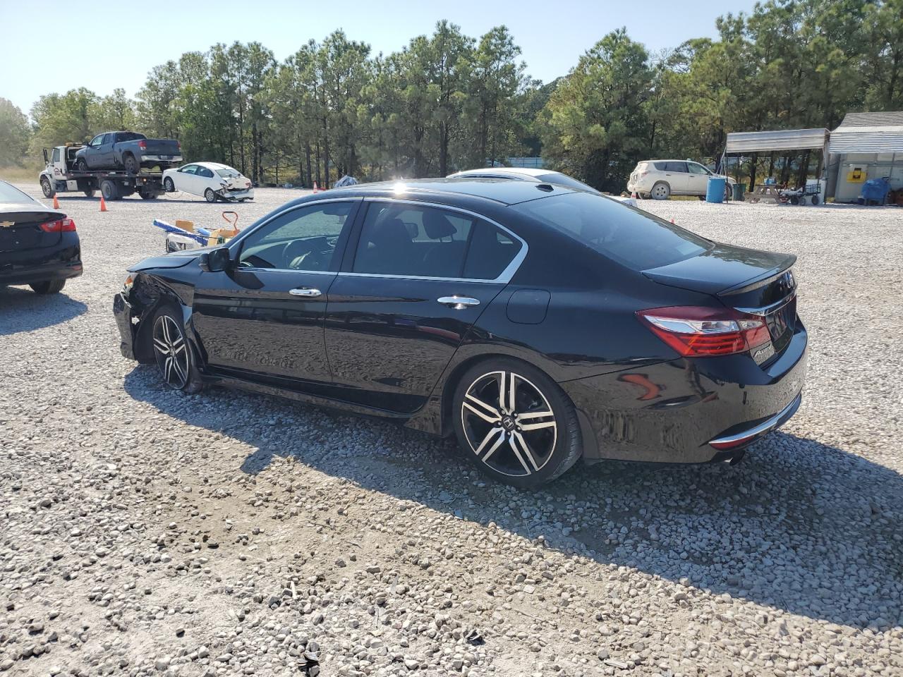 Lot #2911993671 2017 HONDA ACCORD TOU