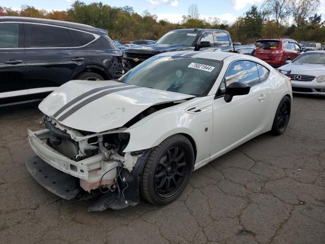 2017 Toyota 86, Base