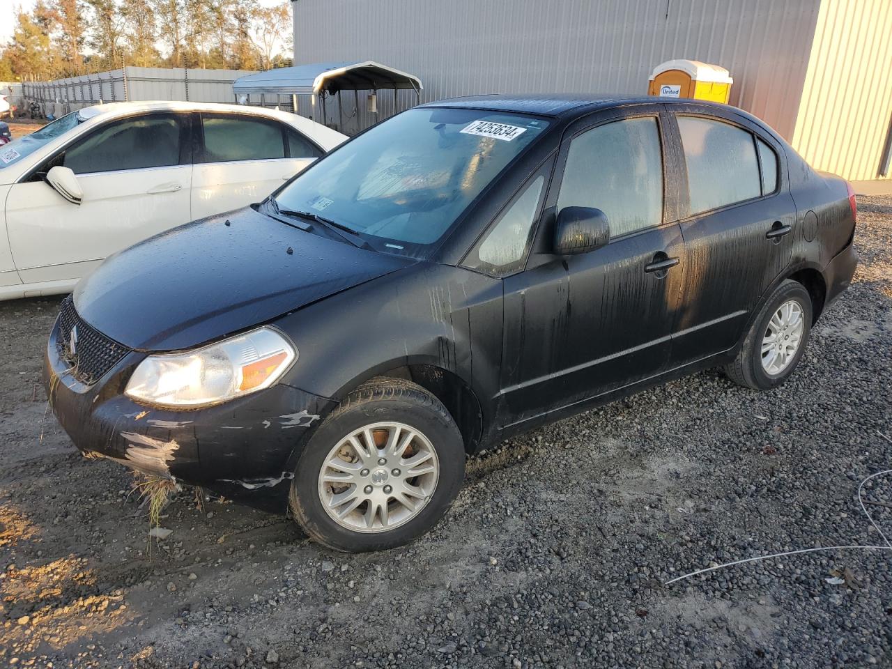 Lot #2955346473 2013 SUZUKI SX4 LE