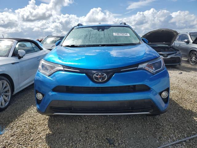 VIN JTMWFREV9HJ714362 2017 Toyota RAV4, Xle no.5