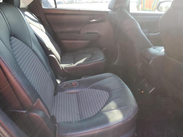 2021 TOYOTA HIGHLANDER - 5TDLZRBH0MS086830