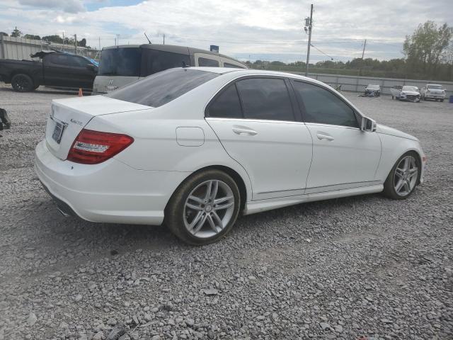 VIN WDDGF8AB5DA793037 2013 Mercedes-Benz C-Class, 3... no.3