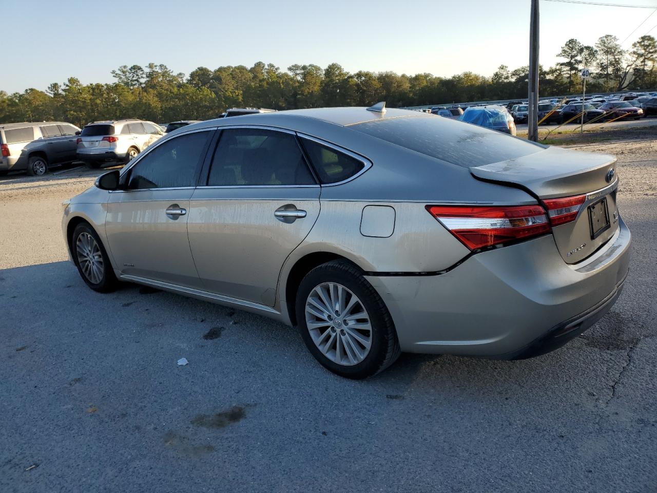 Lot #3006459115 2013 TOYOTA AVALON HYB