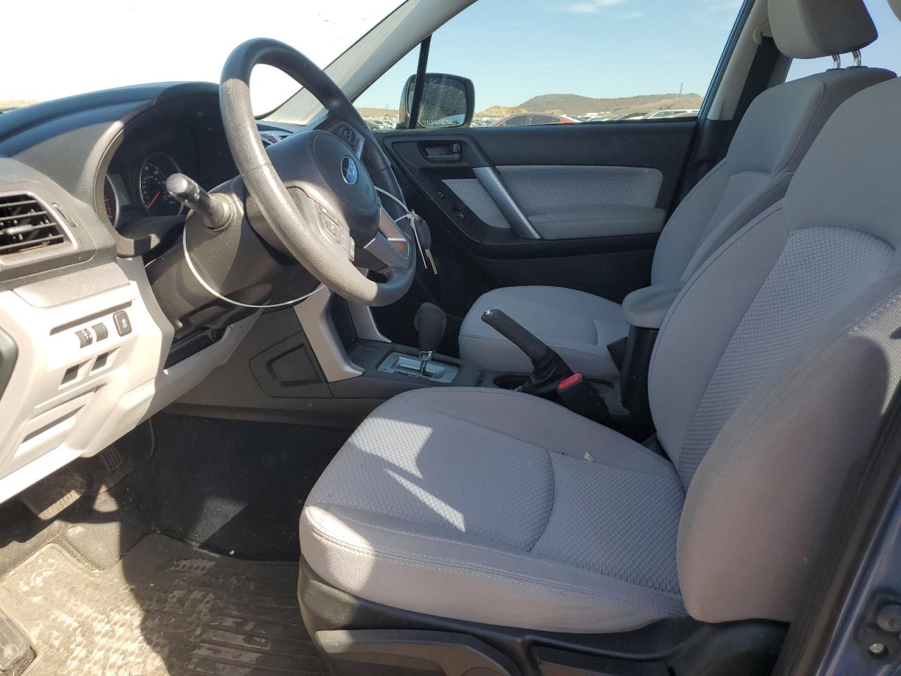 Lot #2979079944 2017 SUBARU FORESTER 2