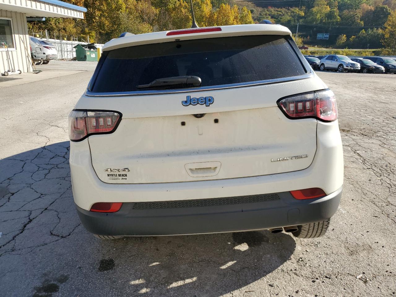 Lot #2991677026 2019 JEEP COMPASS LI