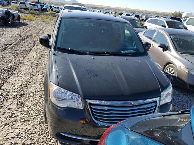2016 CHRYSLER TOWN & COU - 2C4RC1AG1GR120745