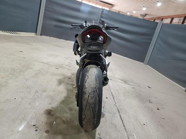 2021 DUCATI STREETFIGH ZDMFAKNW0MB005892