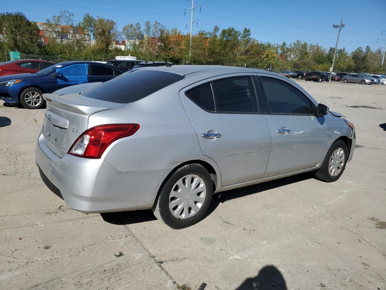 Lot #2923652745 2017 NISSAN VERSA S