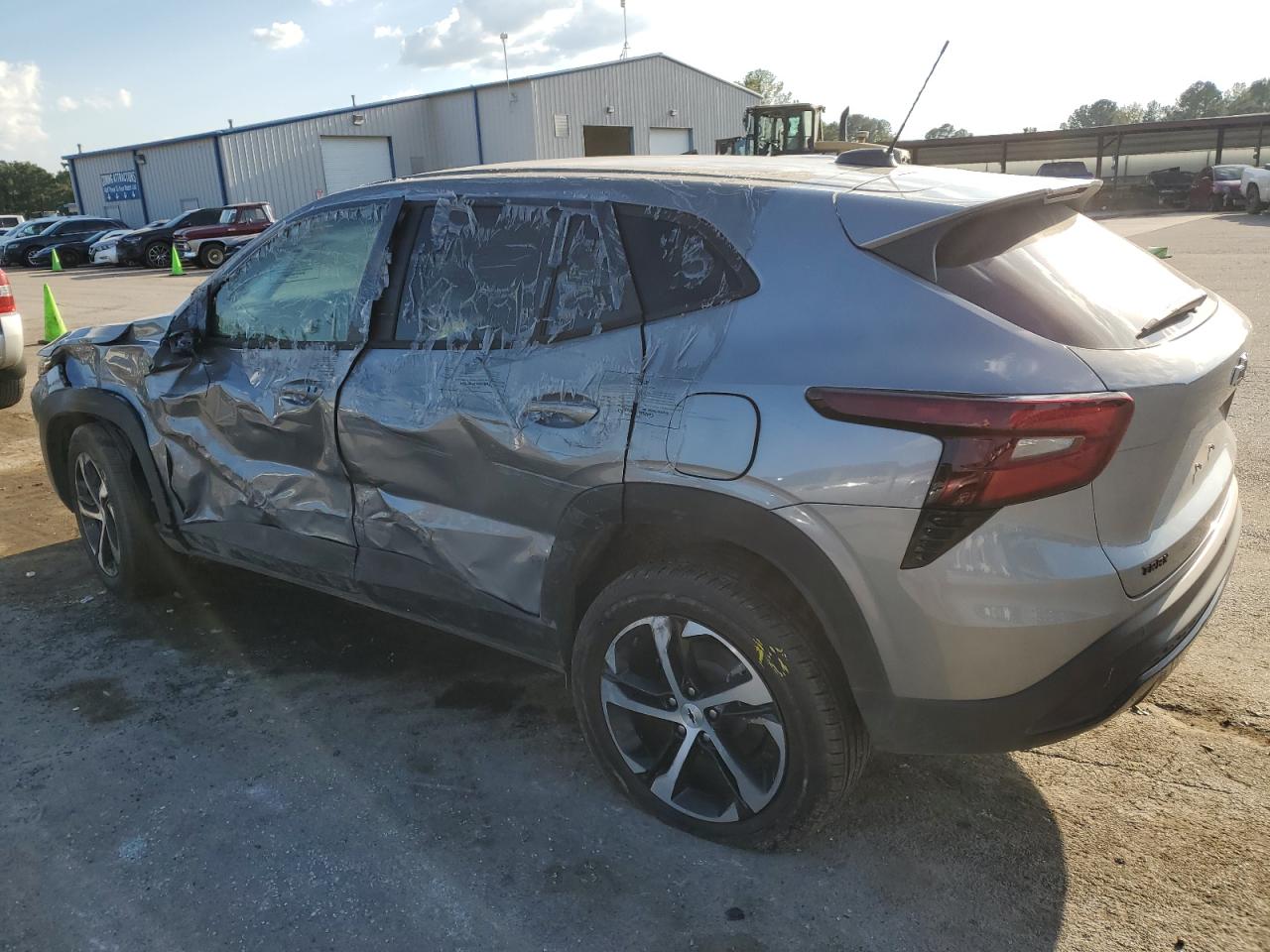 Lot #2955261615 2024 CHEVROLET TRAX 1RS