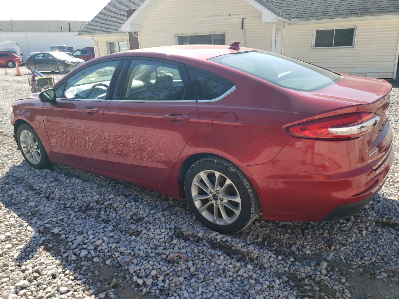 Lot #2986569271 2020 FORD FUSION SE