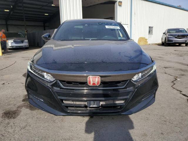 VIN 1HGCV2E30JA010778 2018 Honda Accord, Sport no.5