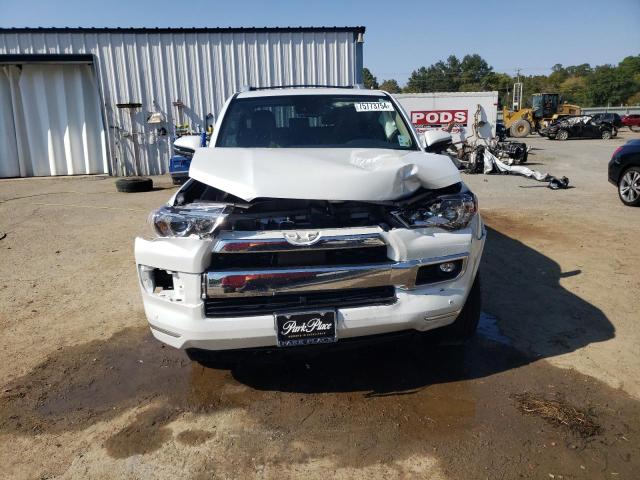 VIN JTEKU5JR8R6236926 2024 Toyota 4runner, Limited no.5