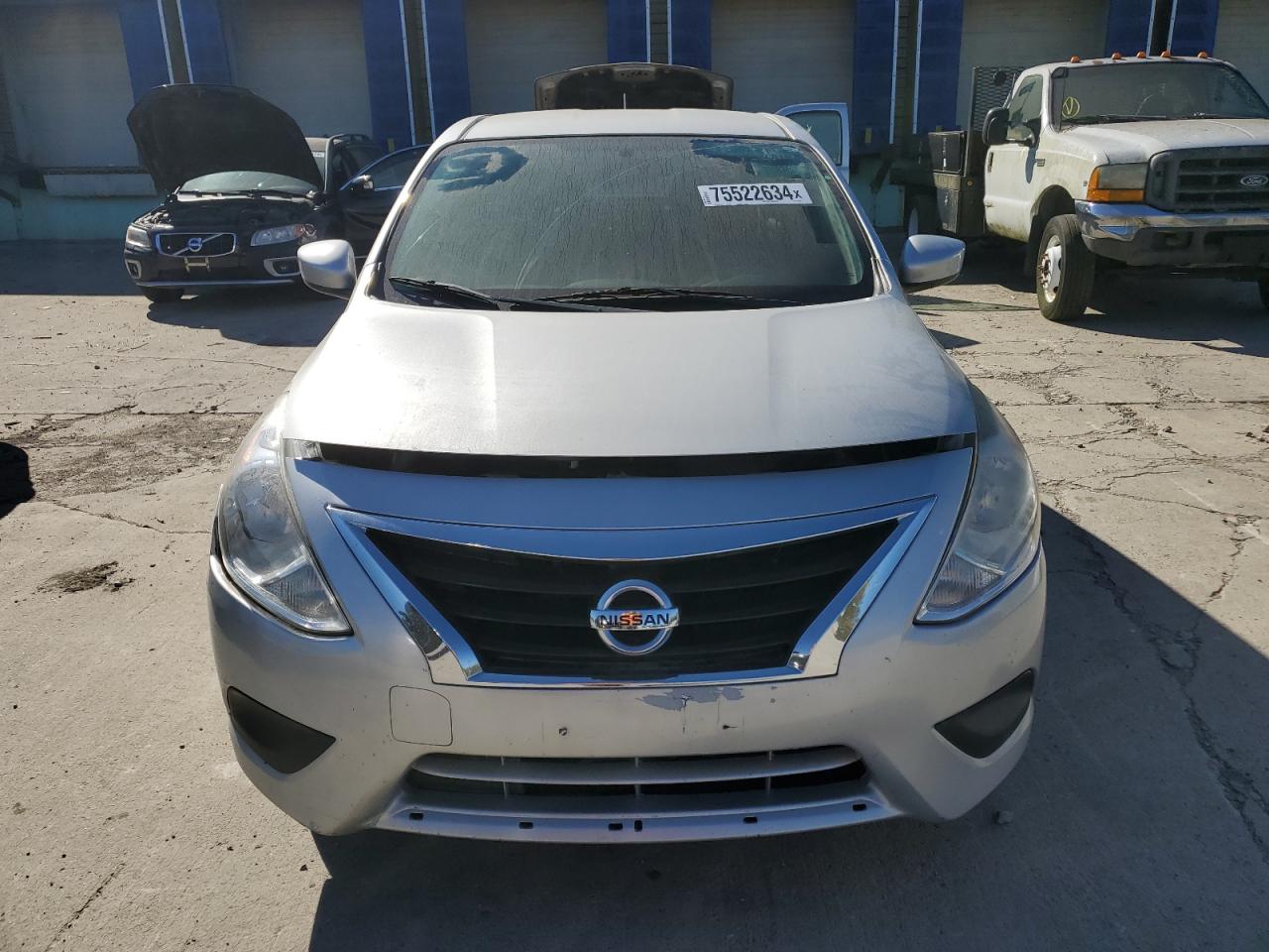 Lot #2923652745 2017 NISSAN VERSA S