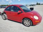 VOLKSWAGEN NEW BEETLE photo