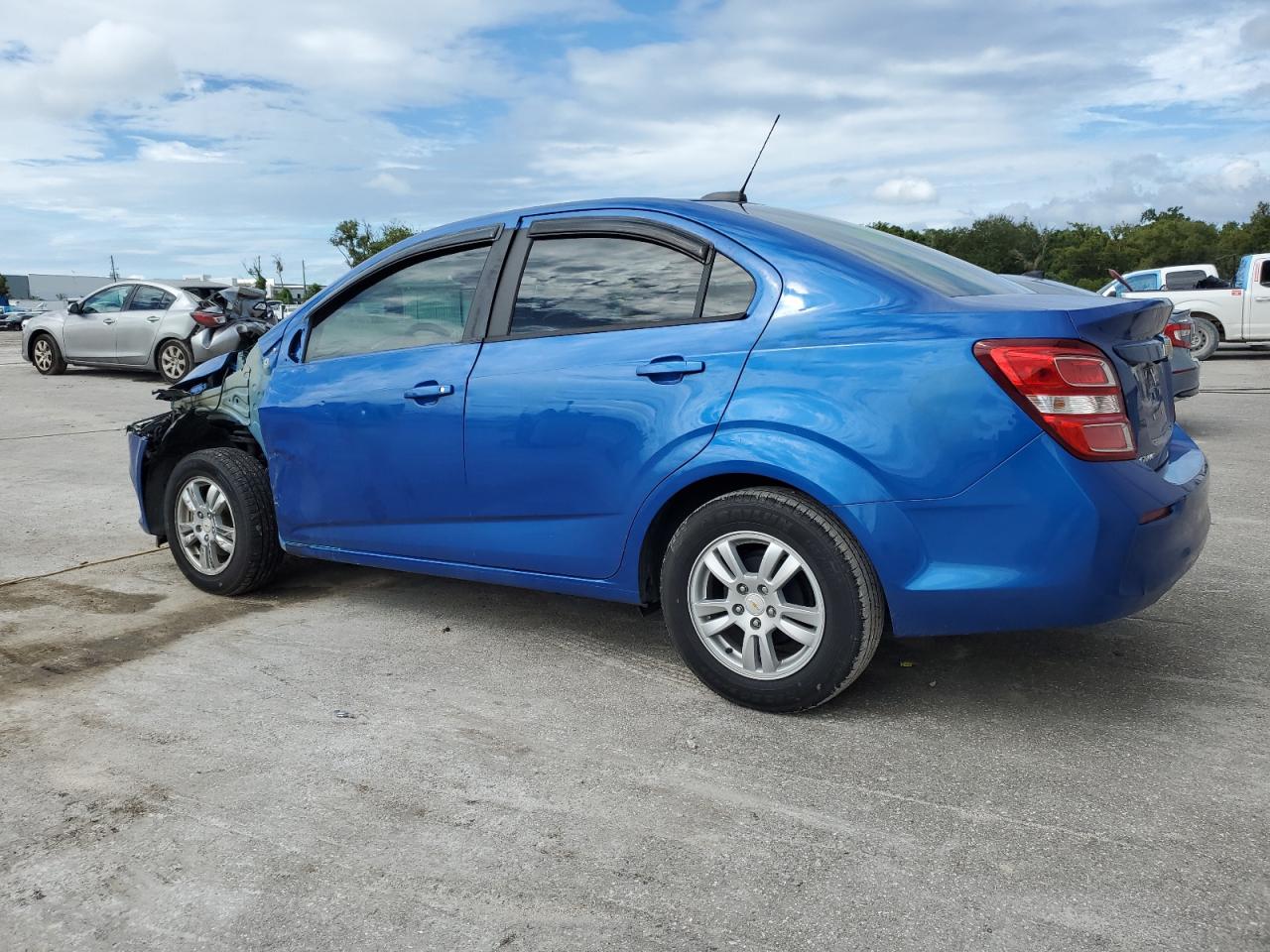 Lot #2917016345 2018 CHEVROLET SONIC LS