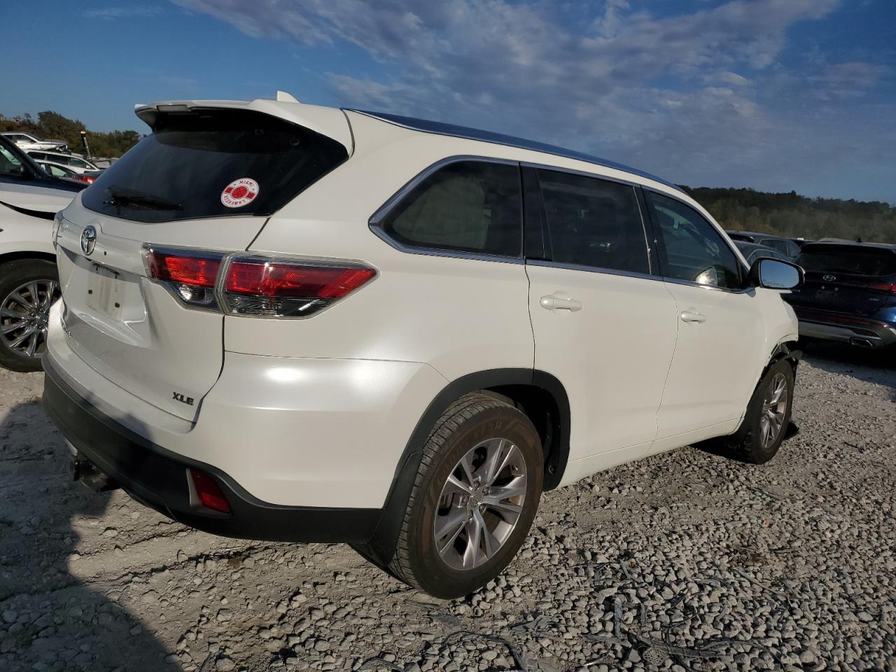 Lot #2964457277 2015 TOYOTA HIGHLANDER