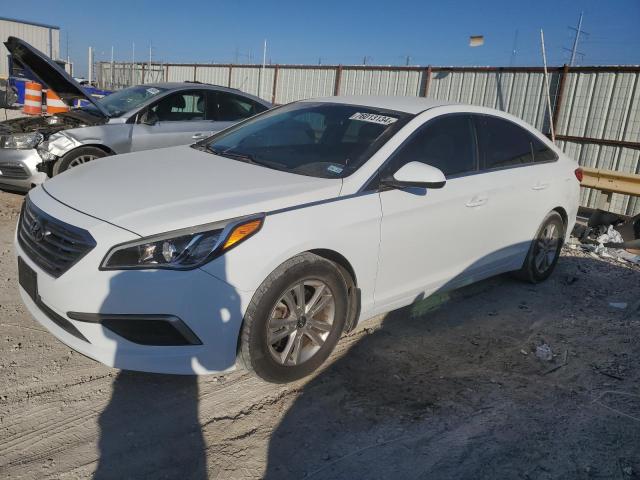 VIN 5NPE24AF9GH422582 2016 Hyundai Sonata, SE no.1