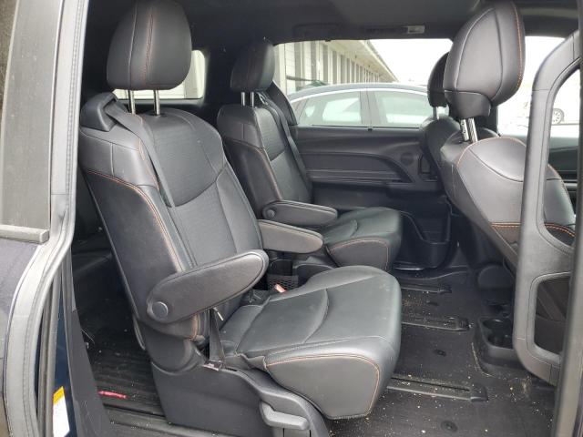 2022 TOYOTA SIENNA XSE - 5TDXSKFC9NS052897