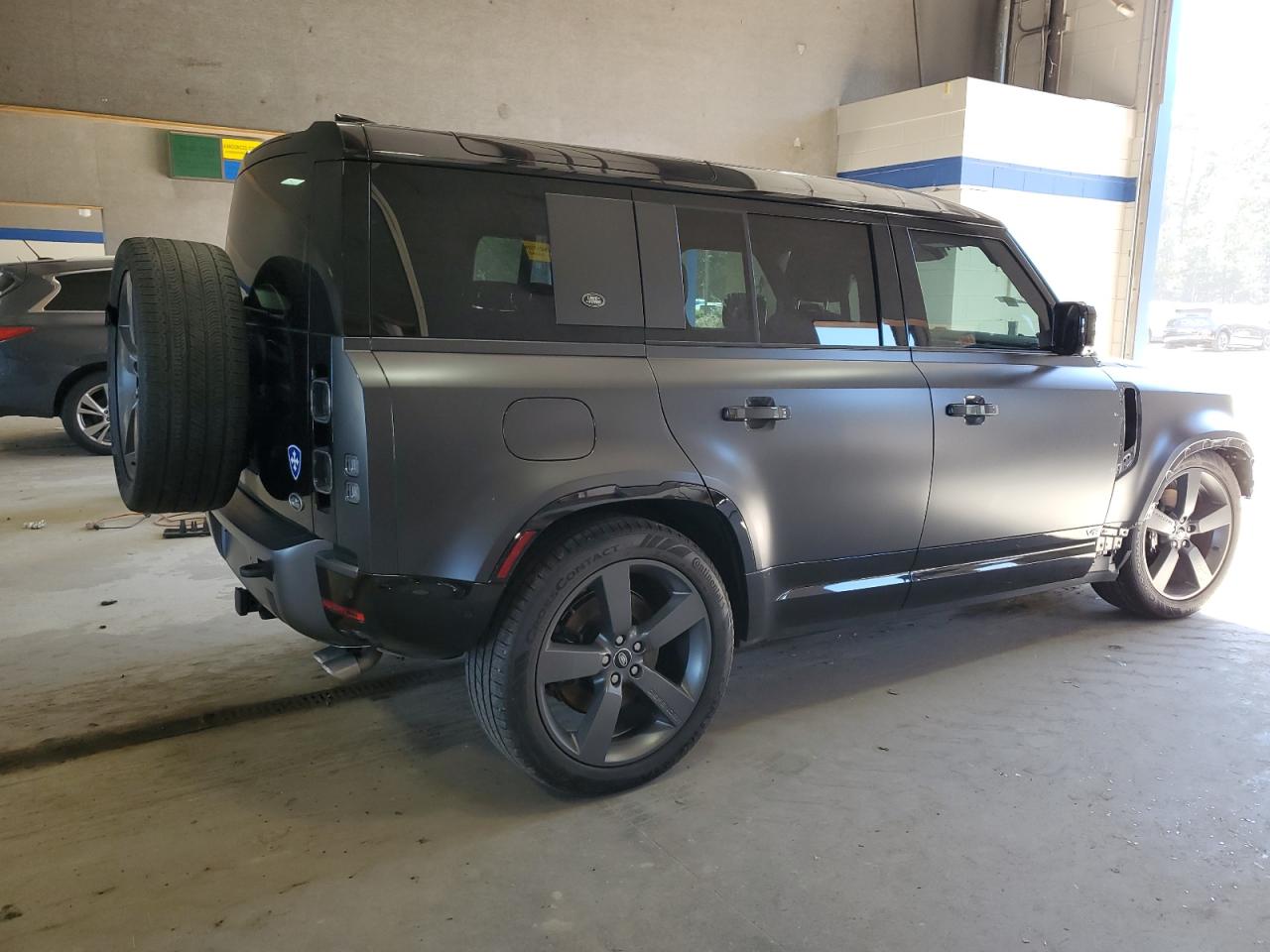 Lot #2979017645 2022 LAND ROVER DEFENDER 1