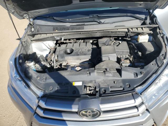 VIN 5TDZARFH5KS061110 2019 Toyota Highlander, LE no.12