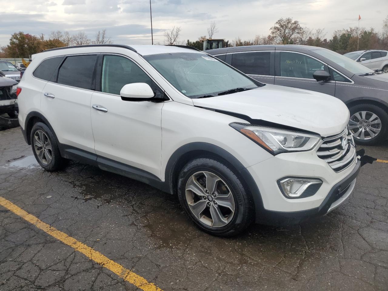 Lot #2942939340 2016 HYUNDAI SANTA FE S