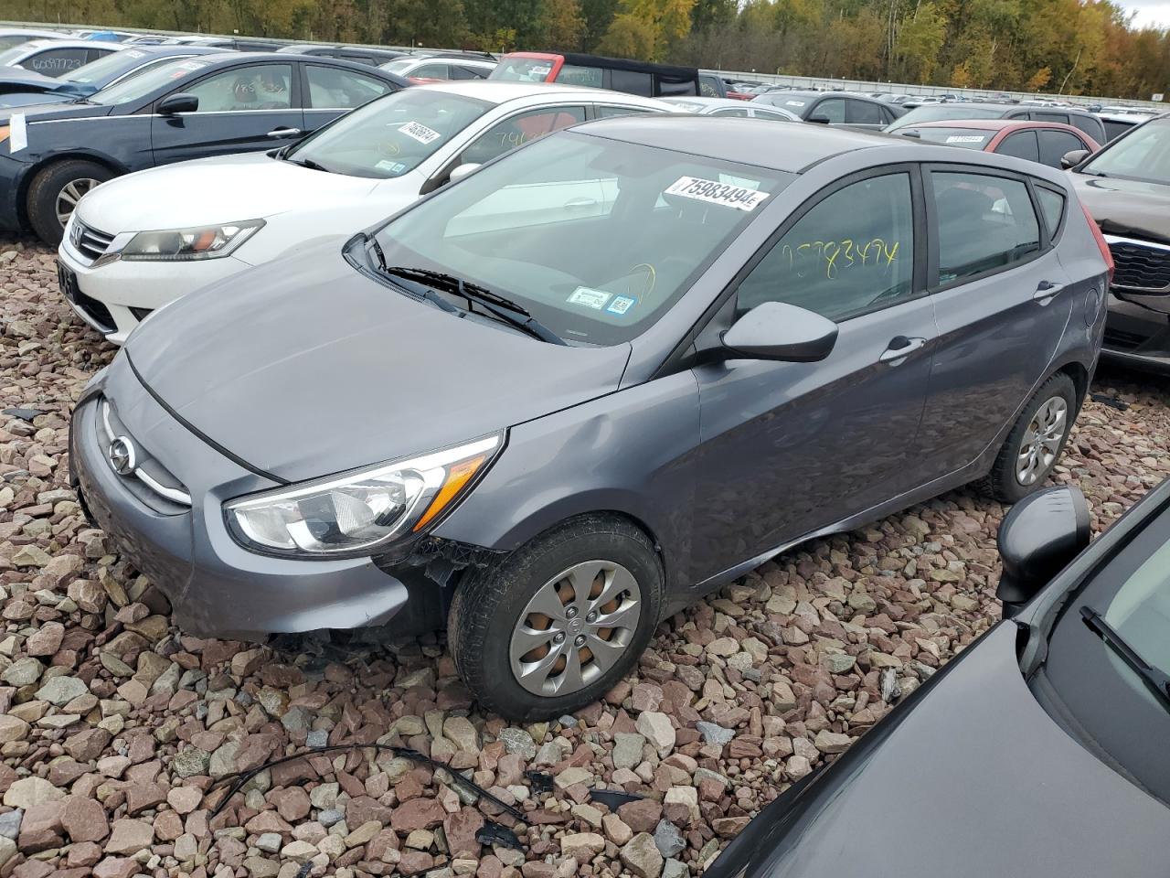 Lot #2974494516 2017 HYUNDAI ACCENT SE