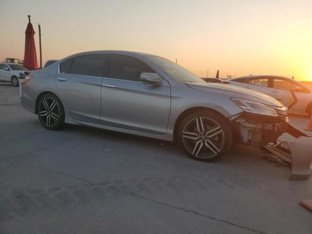 2017 HONDA ACCORD TOU - 1HGCR3F93HA030174