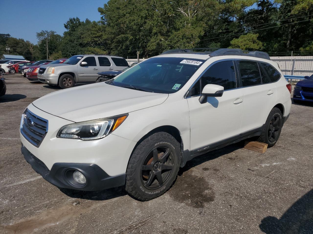  Salvage Subaru Outback