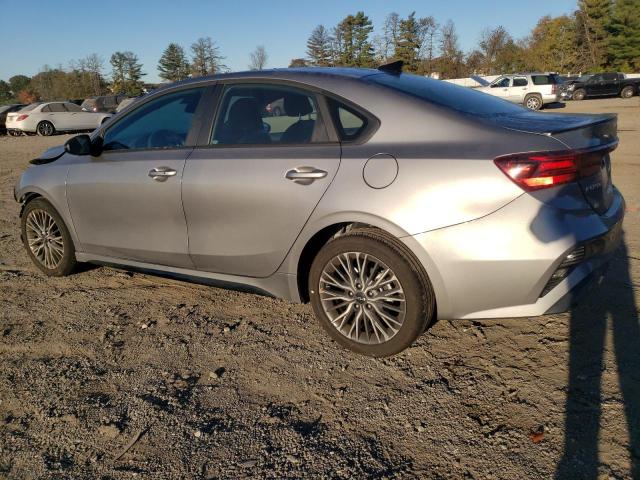 VIN 3KPF54AD6RE831897 2024 KIA FORTE no.2