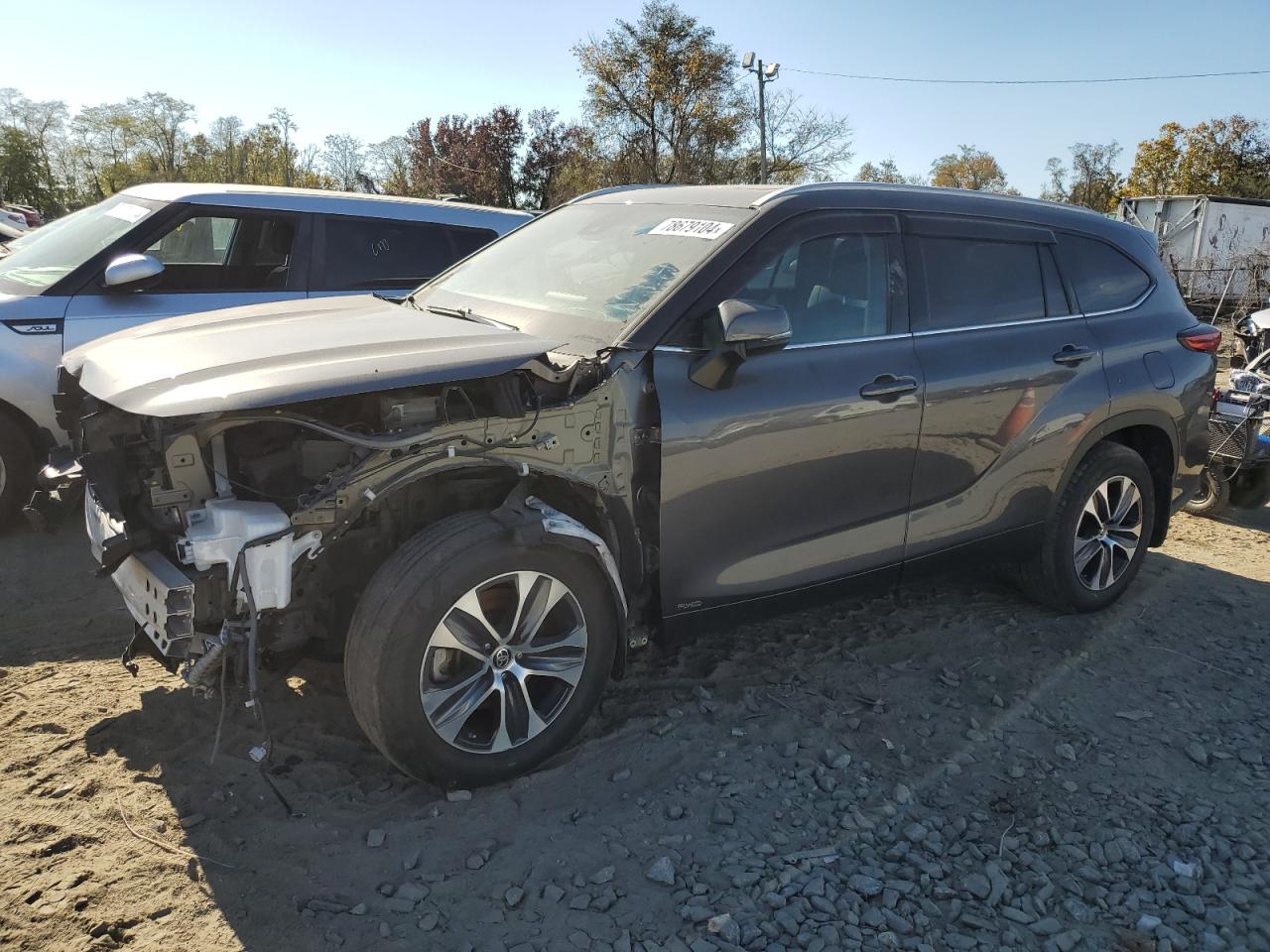 TOYOTA HIGHLANDER HYBRID XLE